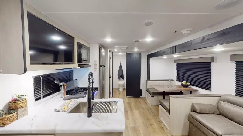 Puma Camping Edition Main Room