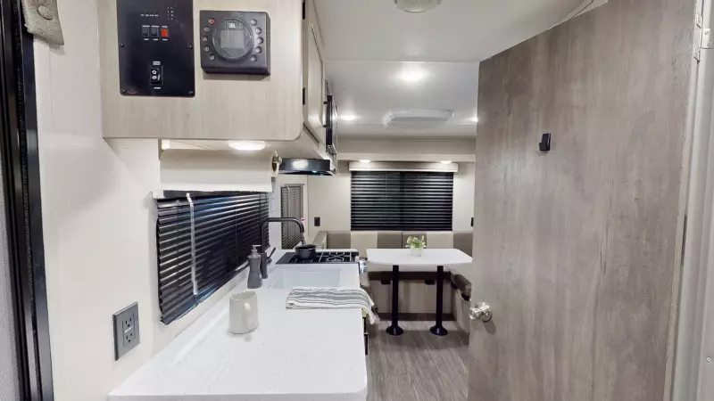 Aurora Light Main Room