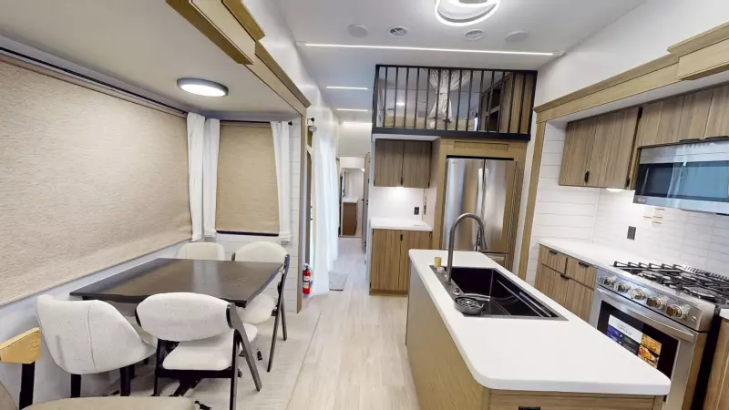 42FLDL Floorplan Main Room